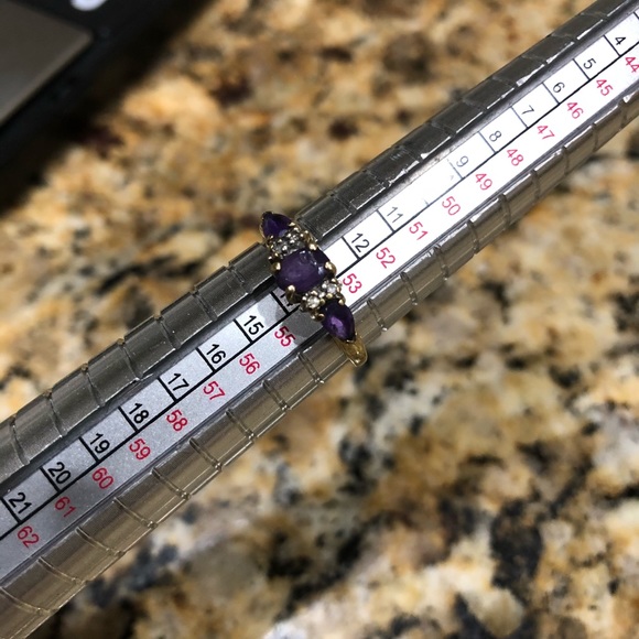 10k gold amethyst/diamonds ring - Picture 11 of 11